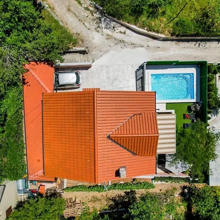 Viktoria Split Vila